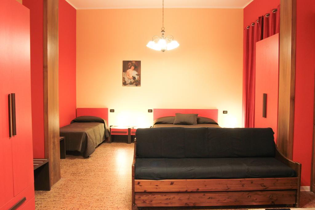 ניקולוסי B&B Fiori Di Lava חדר תמונה
